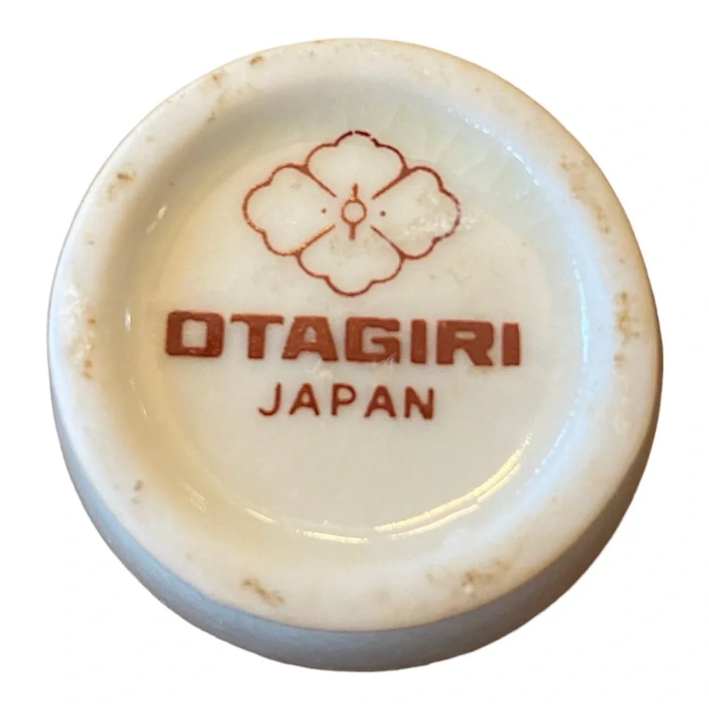 Beautiful vintage Otagiri Japan Satsuma Quail Porcelain bud vase 4” tall